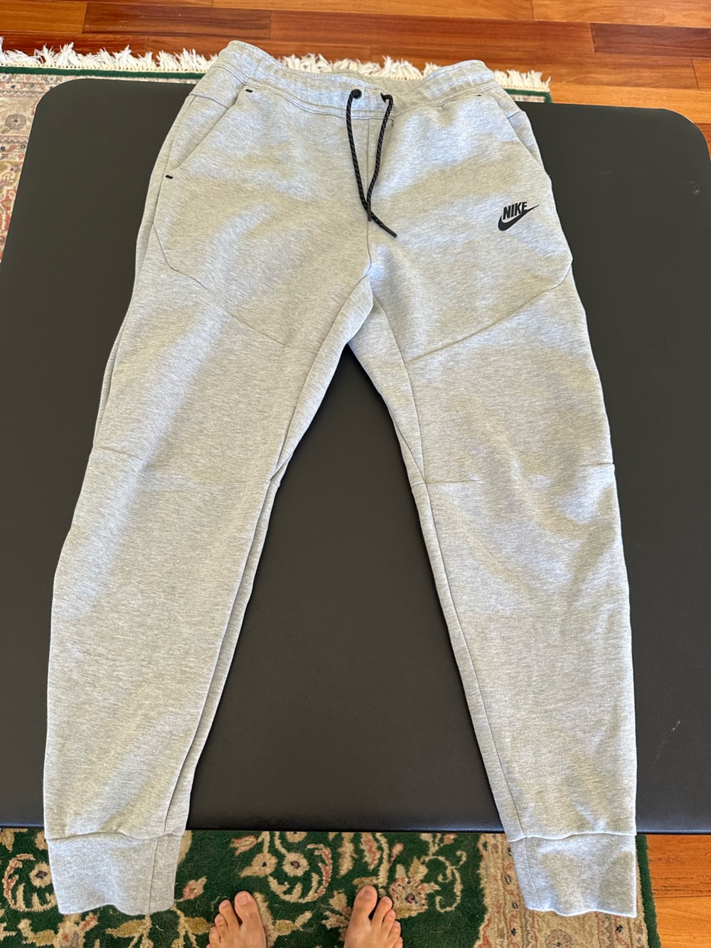 Nike Sportswear Tech Fleece Joggers Pants Heather Gray Athletic Comfort Small